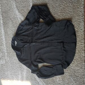 H&M satin-like button up shirt M